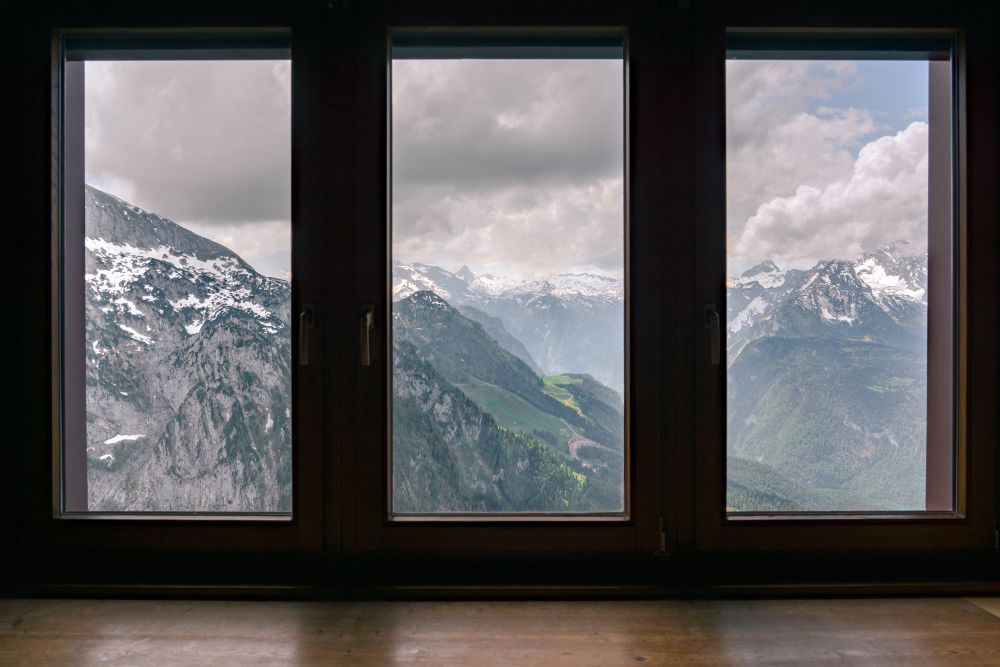 Ett fönster är en tavla med världen som motiv