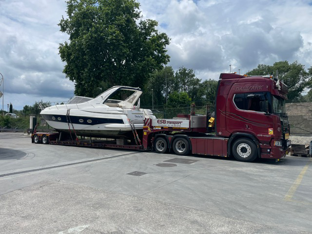 Bådtransport: sådan får du din båd sikkert fra a til b