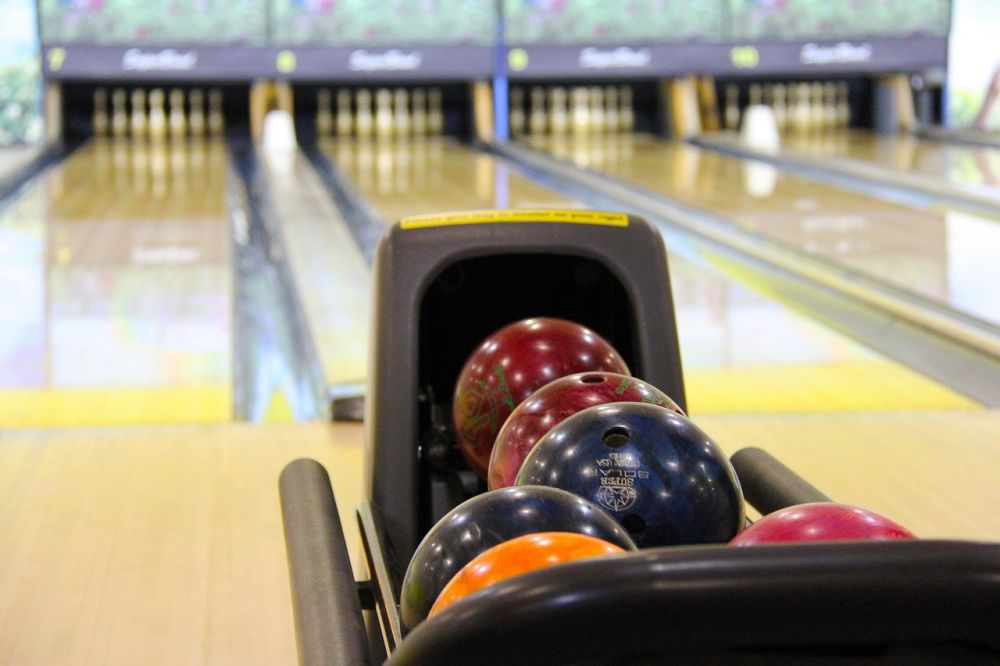 Bowling i Uppsala: Nöje, motion och gemenskap i samma strike